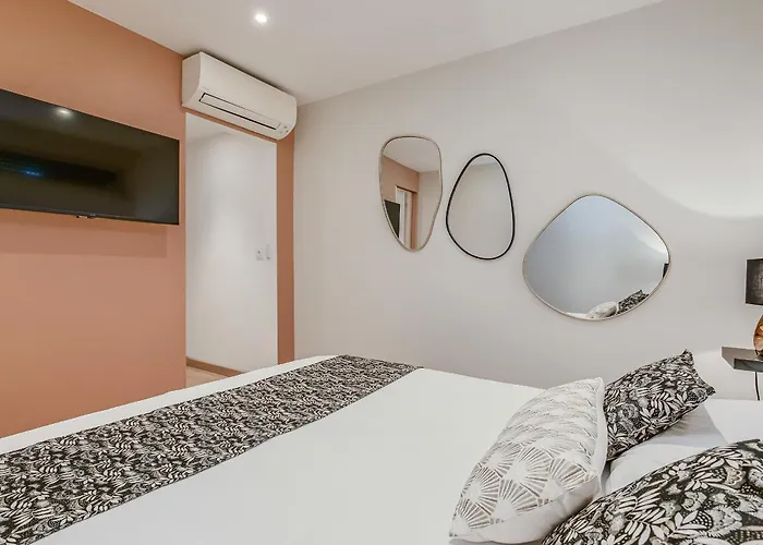 The Wave Village Naturiste Port Ambonne Cap D